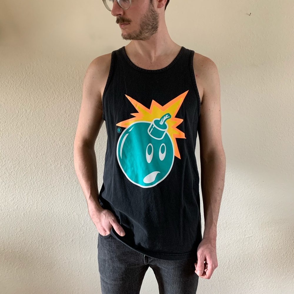 The Hundreds Adam Bomb tank